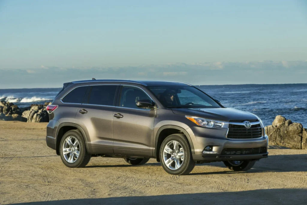 Best & Worst Years For Toyota Highlander 3rd Generation [2014 to 2019]