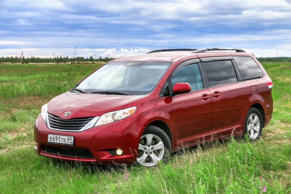 Best & Worst Years For Toyota Sienna 2nd Generation [2004 to 2010]