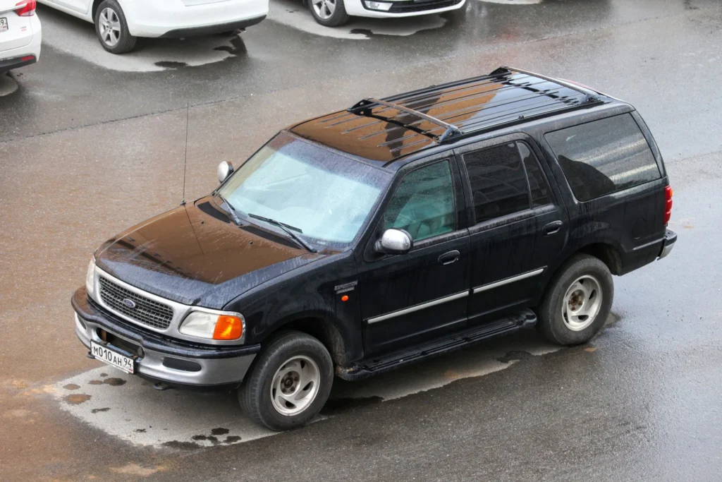 Best & Worst Years for Ford Expedition 1st Generation (1997-2002)